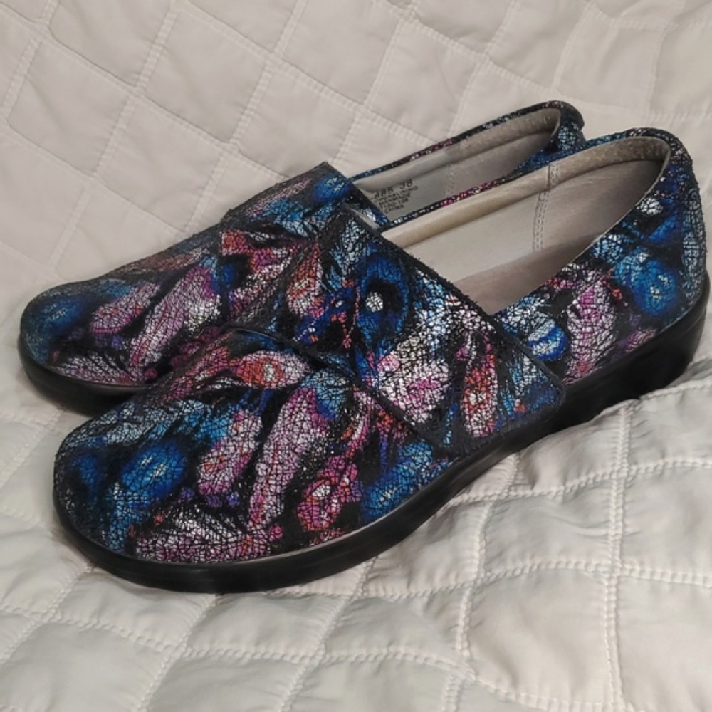 Alegria Lauryn Clog Women's Blue & Pink Work Shoe